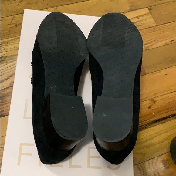 NWOT Elie Tahari Lorna Loafer - Picture 5 of 8